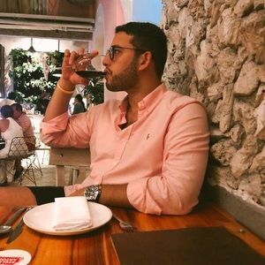 Meet your Posher, Alex alejandro